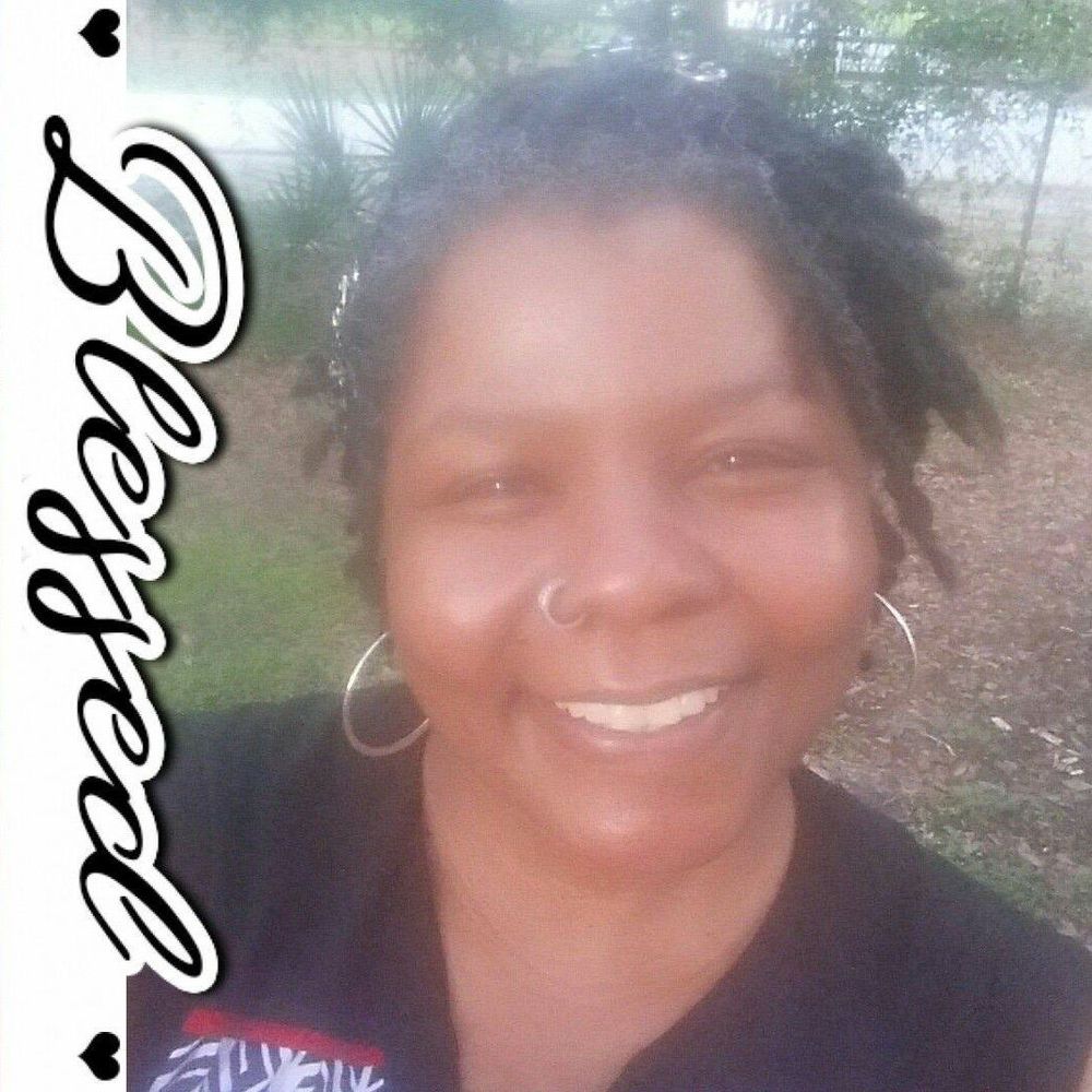 Meet your Posher, Tanika